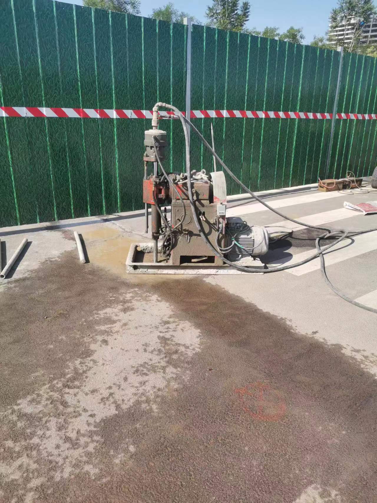 老城镇公司为您带来注浆加固法施工方法